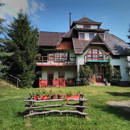 Casa Paltin Vila Si Cabane Poiana Stampei Экстерьер фото